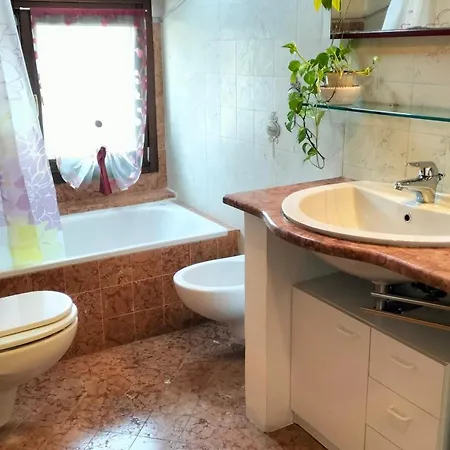 Casa Maffi Con Terrazzo In Centro Citta Verona