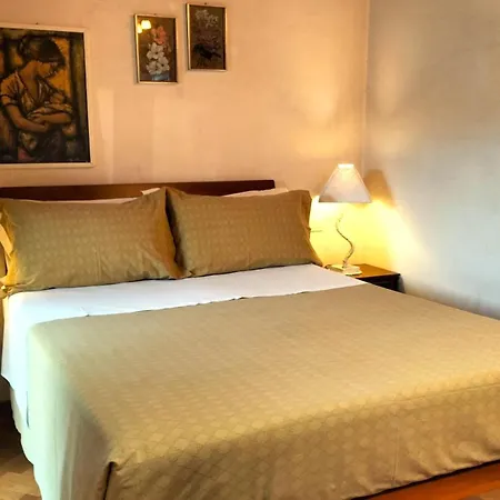 Casa Maffi Con Terrazzo In Centro Citta * Verona