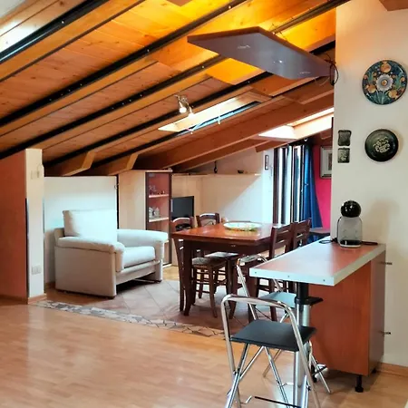 Casa Maffi Con Terrazzo In Centro Citta Apartment *