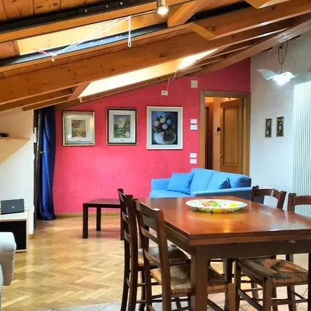 Casa Maffi Con Terrazzo In Centro Citta Apartment *