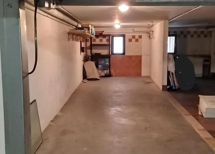 Casa Maffi Con Terrazzo E Box Auto In Centro Citta * Verona