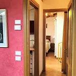 Casa Maffi Con Terrazzo E Box Auto In Centro Citta شقة *
