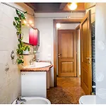 Διαμέρισμα Casa Maffi Con Terrazzo E Box Auto In Centro Citta