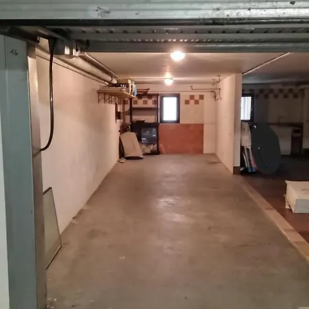 Casa Maffi Con Terrazzo E Box Auto In Centro Citta * Verona